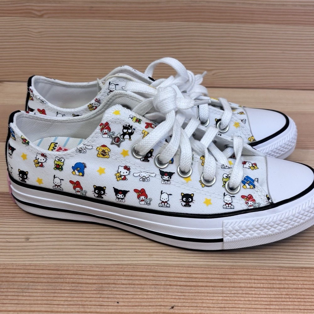 Converse Sanrio Hello Kitty and Friends All Stars Women's Sz 6.5 Low Top White